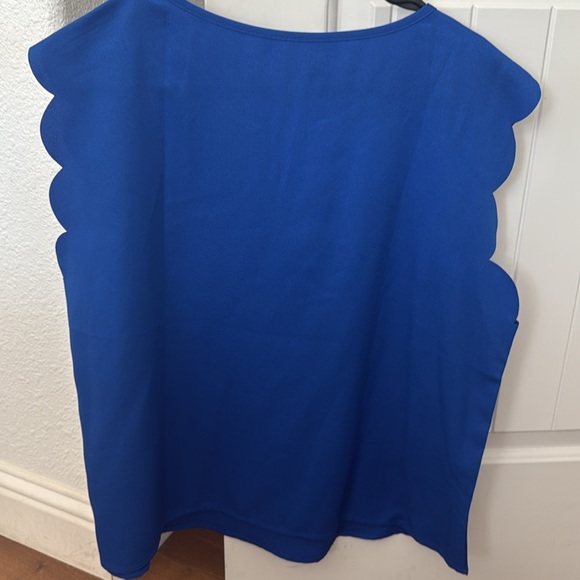 SHEIN Blue V-Neck Blouse with Scalloped Sleeves - Picture 4 of 4